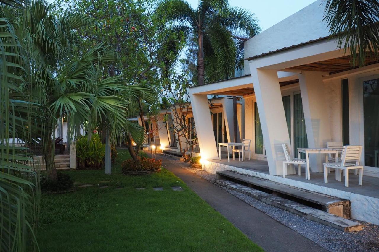 Kochira Hotell HHQ Exteriör bild